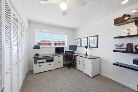 Condo in Fort Lauderdale, Florida, 3 bedrooms  № 2177562 - photo 10