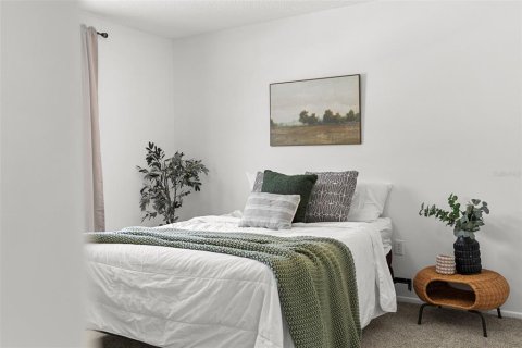 Townhouse in Tampa, Florida 2 bedrooms, 96.62 sq.m. № 2313236 - photo 22