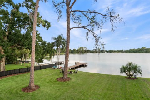 House in Apopka, Florida 3 bedrooms, 319.12 sq.m. № 1894779 - photo 3
