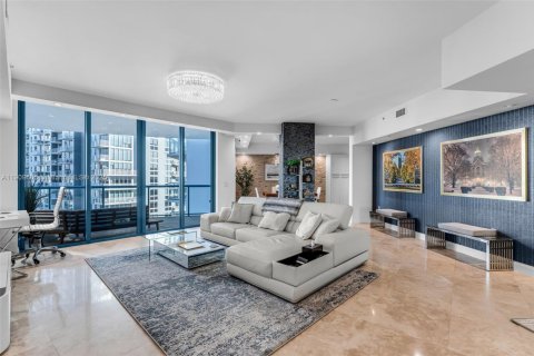 Copropriété à vendre à Fort Lauderdale, Floride: 2 chambres, 197.79 m2 № 2019192 - photo 9