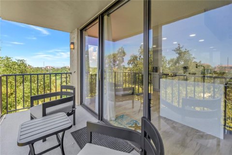 Condominio en venta en Saint Petersburg, Florida, 2 dormitorios, 97.55 m2 № 2298323 - foto 17