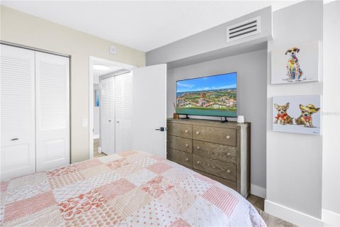 Condominio en venta en Saint Petersburg, Florida, 2 dormitorios, 97.55 m2 № 2298323 - foto 29
