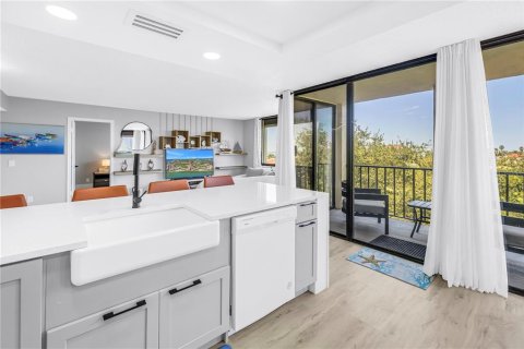 Condominio en venta en Saint Petersburg, Florida, 2 dormitorios, 97.55 m2 № 2298323 - foto 27