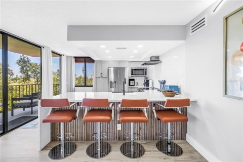 Condominio en venta en Saint Petersburg, Florida, 2 dormitorios, 97.55 m2 № 2298323 - foto 8