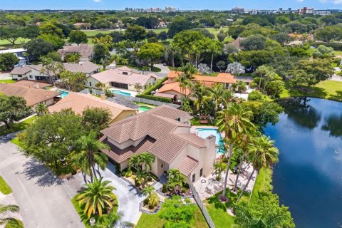 Villa ou maison à vendre à Plantation, Floride: 5 chambres, 314.94 m2 № 2173534 - photo 10