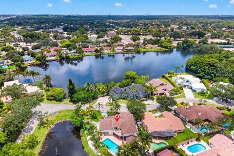 Villa ou maison à vendre à Plantation, Floride: 5 chambres, 314.94 m2 № 2173534 - photo 18