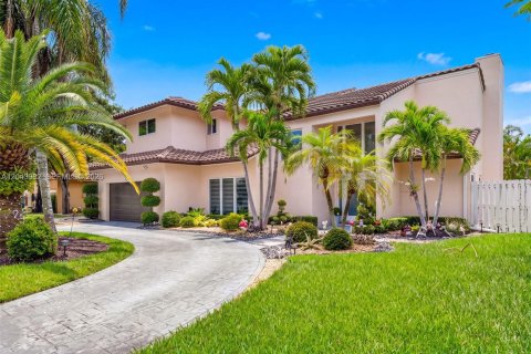 Villa ou maison à vendre à Plantation, Floride: 5 chambres, 314.94 m2 № 2173534 - photo 8