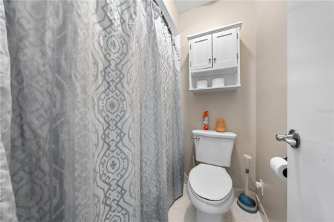 House in Orlando, Florida 3 bedrooms, 178.28 sq.m. № 1795586 - photo 27