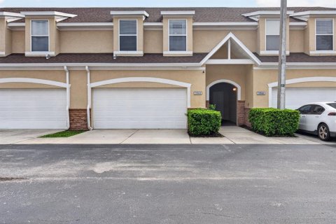 Townhouse in Tampa, Florida 3 bedrooms, 161.28 sq.m. № 2259214