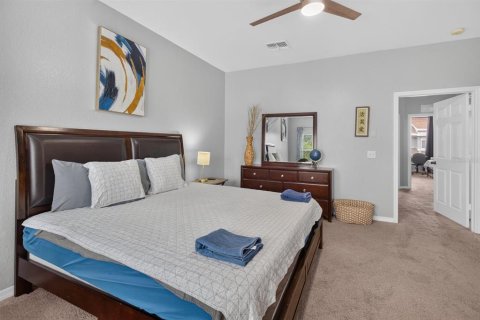 Townhouse in Tampa, Florida 3 bedrooms, 161.28 sq.m. № 2259214 - photo 12