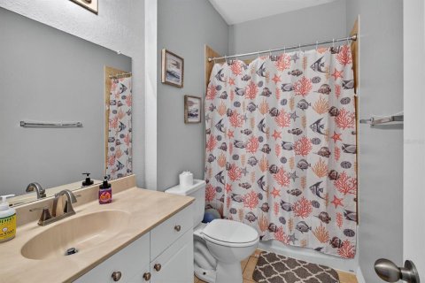 Townhouse in Tampa, Florida 3 bedrooms, 161.28 sq.m. № 2259214 - photo 19