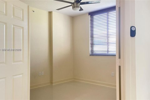 Copropriété à louer à Plantation, Floride: 3 chambres, 138.89 m2 № 2076660 - photo 10