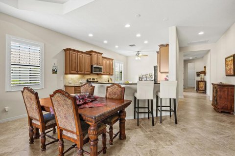 House in Bradenton, Florida 3 bedrooms, 205.22 sq.m. № 2339095 - photo 12