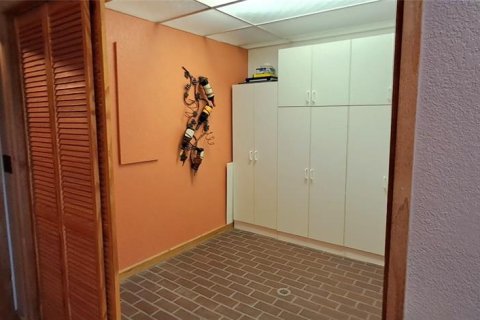 House in Haines City, Florida 3 bedrooms, 320.7 sq.m. № 1878310 - photo 28