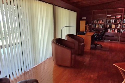 House in Haines City, Florida 3 bedrooms, 320.7 sq.m. № 1878310 - photo 21