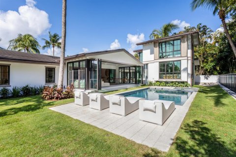 Villa ou maison à Delray Beach, Floride 4 chambres, 388.98 m2 № 2300499