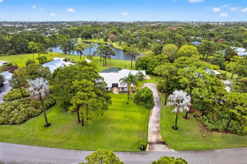 Casa en venta en Jensen Beach, Florida, 4 dormitorios, 293.2 m2 № 2192182 - foto 3