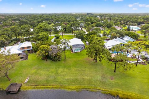 Casa en venta en Jensen Beach, Florida, 4 dormitorios, 293.2 m2 № 2192182 - foto 4