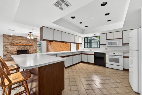 Casa en venta en Jensen Beach, Florida, 4 dormitorios, 293.2 m2 № 2192182 - foto 19