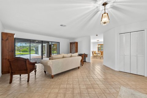 Casa en venta en Jensen Beach, Florida, 4 dormitorios, 293.2 m2 № 2192182 - foto 11