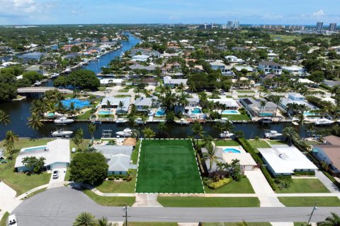 House in North Palm Beach, Florida 5 bedrooms, 397.16 sq.m. № 2252679 - photo 16