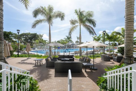 House in North Palm Beach, Florida 5 bedrooms, 397.16 sq.m. № 2252679 - photo 24