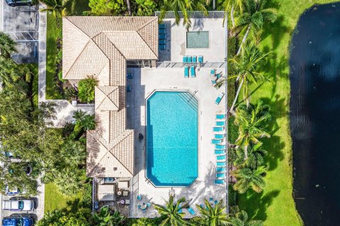 Touwnhouse à vendre à Jupiter, Floride: 3 chambres, 133.5 m2 № 2403930 - photo 5