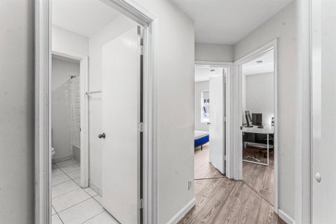 Touwnhouse à vendre à Jupiter, Floride: 3 chambres, 133.5 m2 № 2403930 - photo 17