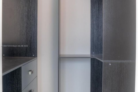 Condominio en venta en Hollywood, Florida, 2 dormitorios, 119.66 m2 № 1890762 - foto 20