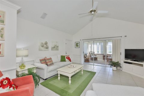 Copropriété à vendre à Sun City Center, Floride: 2 chambres, 121.14 m2 № 2098377 - photo 4