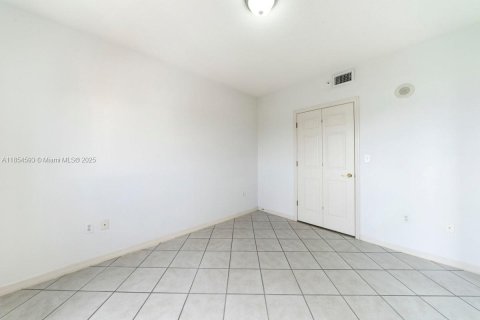 Copropriété à louer à Miami, Floride: 1 chambre, 55.18 m2 № 1872692 - photo 6