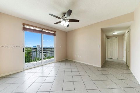 Copropriété à louer à Miami, Floride: 1 chambre, 55.18 m2 № 1872692 - photo 3