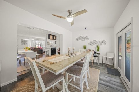 Купить виллу или дом в Сарасота, Флорида 5 комнат, 128.86м2, № 1539083 - фото 14