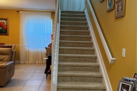 Villa ou maison à vendre à Homestead, Floride: 5 chambres, 191.66 m2 № 2345968 - photo 28