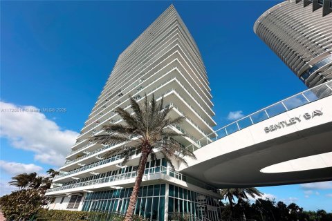 Condominio en venta en Miami Beach, Florida, 1 dormitorio, 72.46 m2 № 1702856 - foto 10