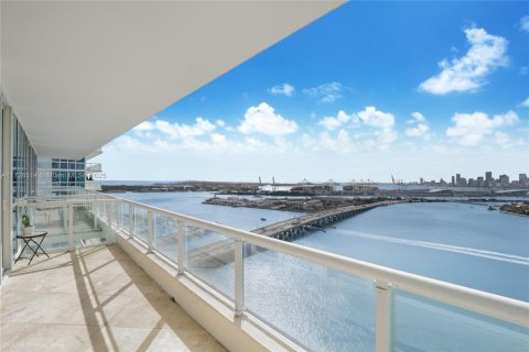 Condominio en venta en Miami Beach, Florida, 1 dormitorio, 72.46 m2 № 1702856 - foto 7