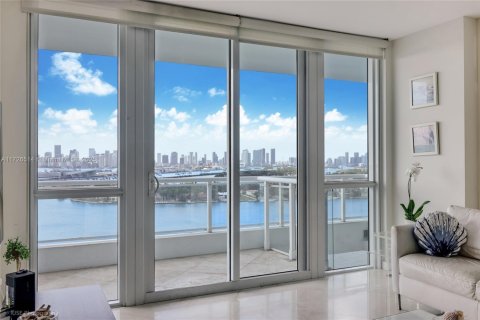 Condominio en venta en Miami Beach, Florida, 1 dormitorio, 72.46 m2 № 1702856 - foto 6