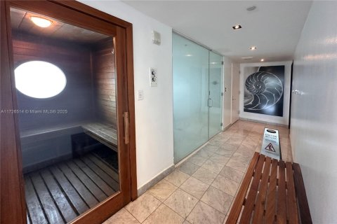Condominio en venta en Miami Beach, Florida, 1 dormitorio, 72.46 m2 № 1702856 - foto 20