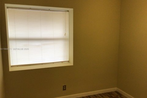 Adosado en alquiler en Lauderhill, Florida, 3 dormitorios, 113.71 m2 № 2060175 - foto 24