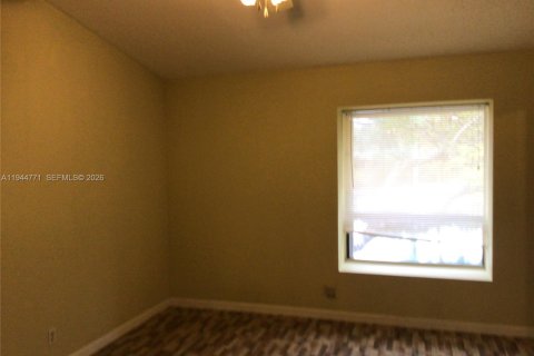 Adosado en alquiler en Lauderhill, Florida, 3 dormitorios, 113.71 m2 № 2060175 - foto 13