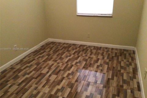 Adosado en alquiler en Lauderhill, Florida, 3 dormitorios, 113.71 m2 № 2060175 - foto 18