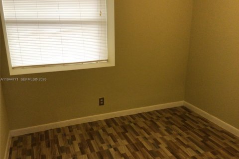 Adosado en alquiler en Lauderhill, Florida, 3 dormitorios, 113.71 m2 № 2060175 - foto 23