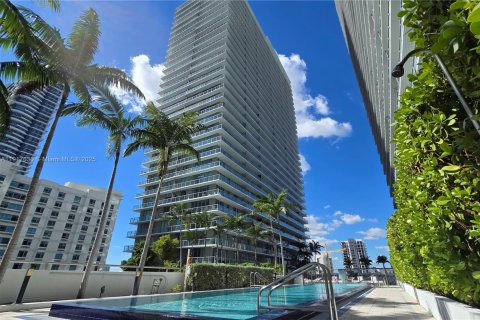 Condominio en venta en Miami, Florida, 2 dormitorios, 102.1 m2 № 2043776 - foto 24