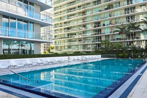 Condominio en venta en Miami, Florida, 2 dormitorios, 102.1 m2 № 2043776 - foto 20
