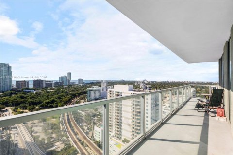 Condominio en venta en Miami, Florida, 2 dormitorios, 102.1 m2 № 2043776 - foto 9
