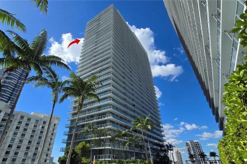 Condominio en venta en Miami, Florida, 2 dormitorios, 102.1 m2 № 2043776 - foto 19