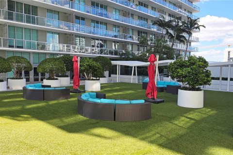 Condominio en venta en Miami, Florida, 2 dormitorios, 102.1 m2 № 2043776 - foto 23