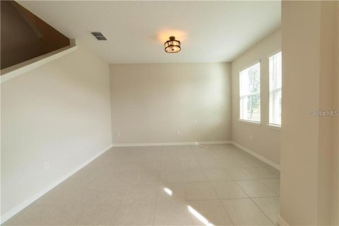 Adosado en alquiler en Winter Garden, Florida, 3 dormitorios, 166.48 m2 № 1912037 - foto 4