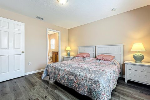 Casa en venta en Davenport, Florida, 4 dormitorios, 157.93 m2 № 1613726 - foto 16