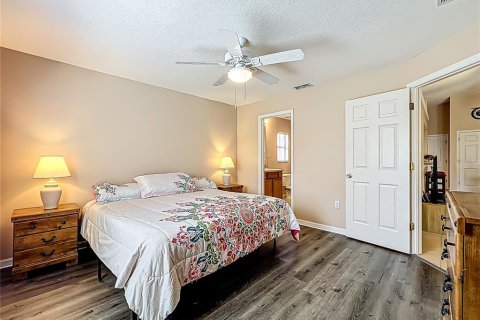 Casa en venta en Davenport, Florida, 4 dormitorios, 157.93 m2 № 1613726 - foto 18